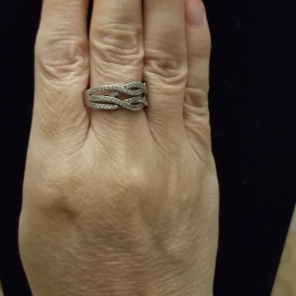 Sterling silver ring - Picture 1 of 7